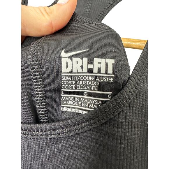 Nike Dri-Fit Slim Fit Black Racerback Tank Top Women's Size Large - Picture 2 of 4